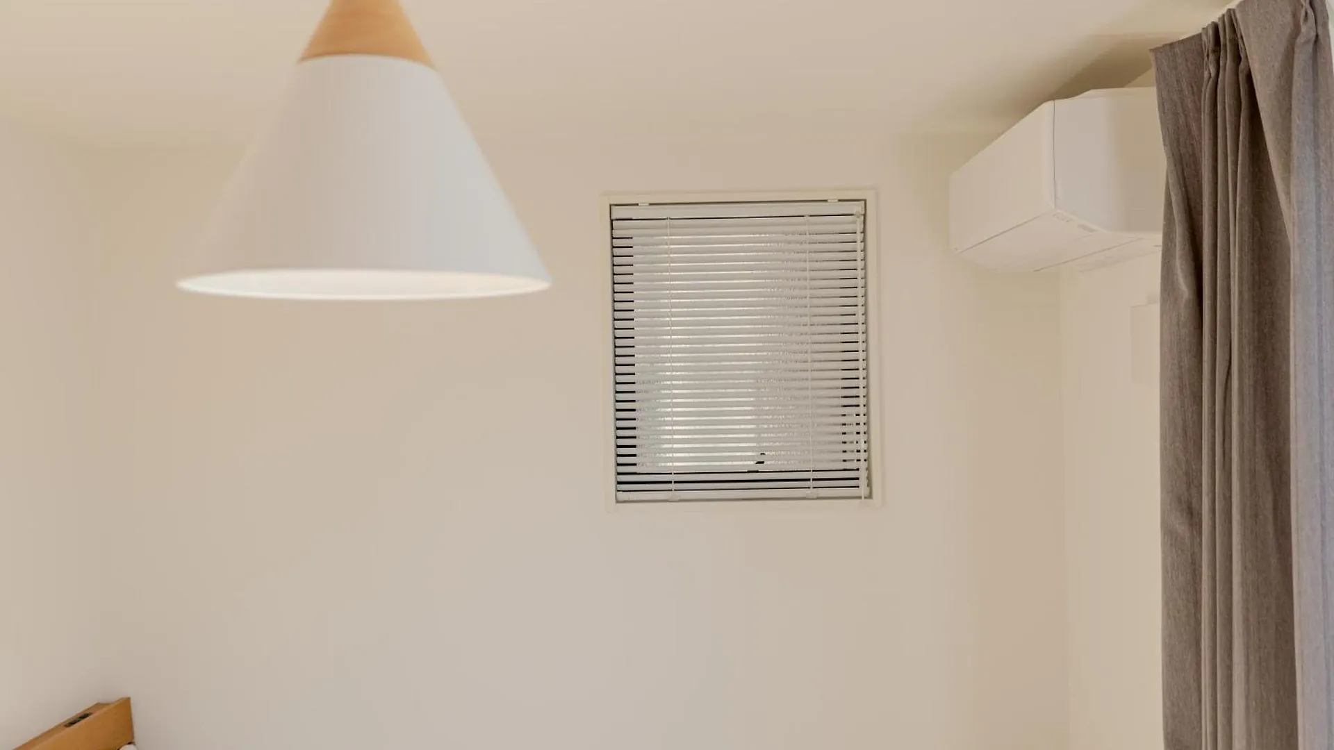 Shinjuku Modern Grey Haven Villa Tokyo