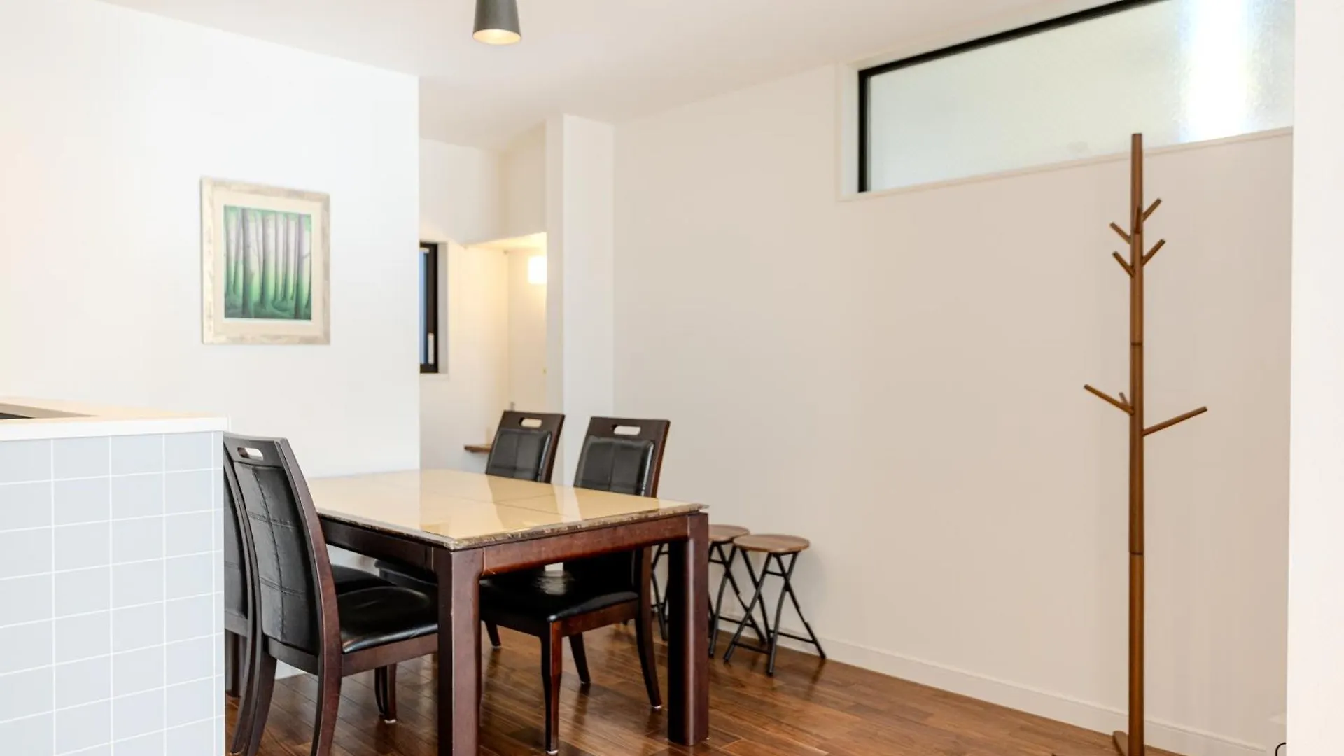 Shinjuku Modern Grey Haven Villa Tokyo