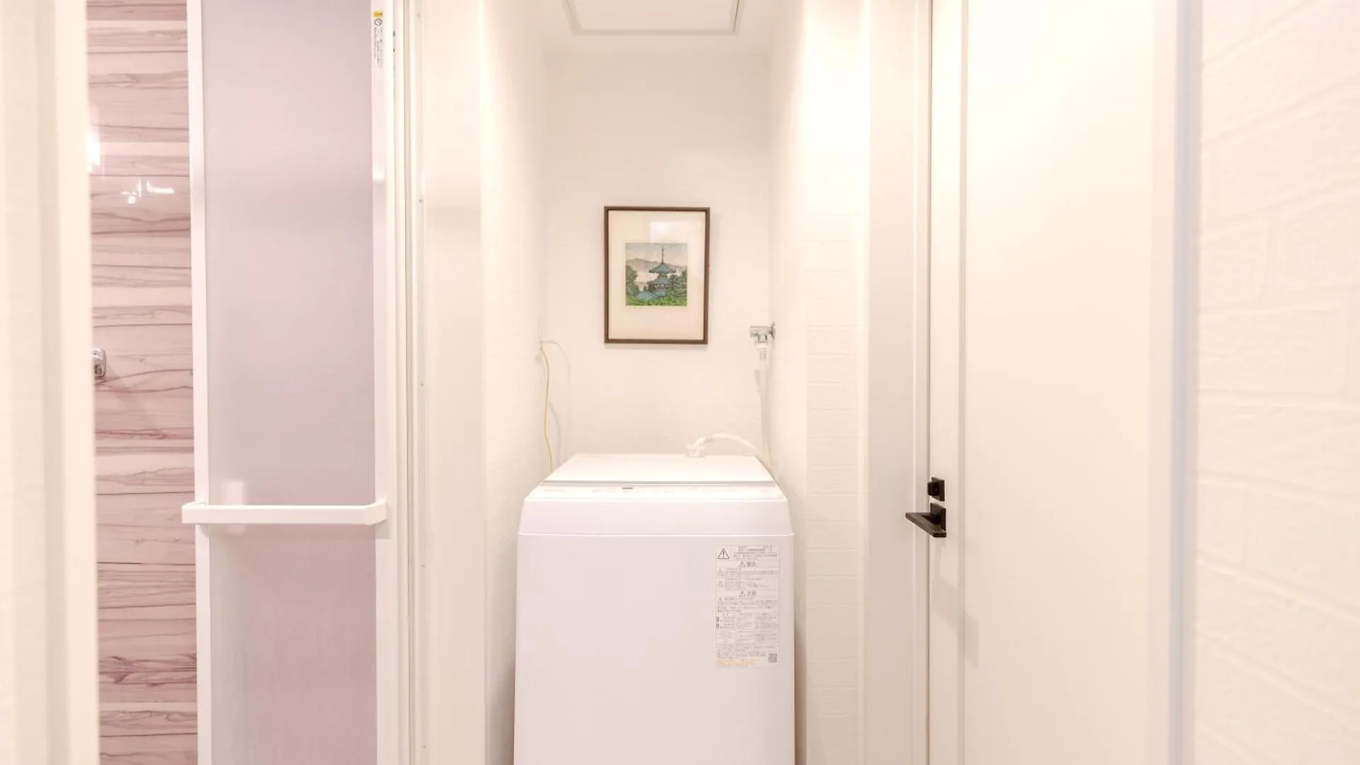 Shinjuku Modern Grey Haven Villa Tokyo